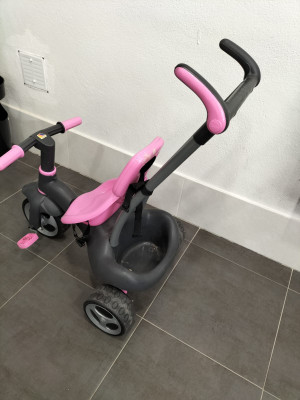 Triciclo rosa