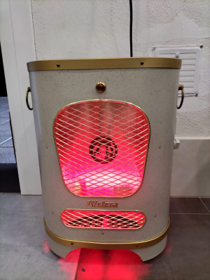 Vintage berogailu elektrikoa