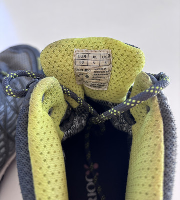 Botas de monte talla 37