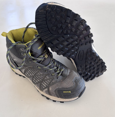 Botas de monte talla 37