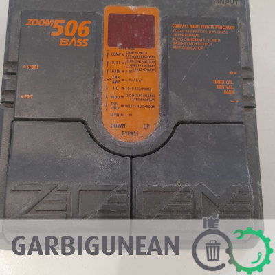 PEDAL PARA TOCAR EL BAJO