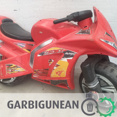 GORRI KOLOREKO MOTORRA