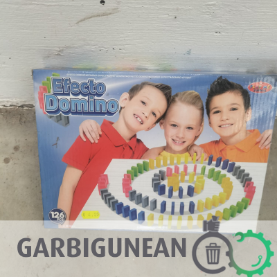 DOMINO EFEKTUA