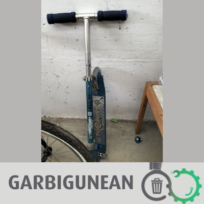PATINETE URDINA